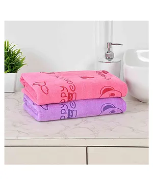 Babyhug Woven Terry Towel With Hood Strawberry Print L 76 x B 76 cm -