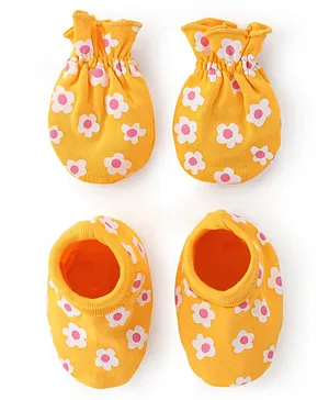 Babyhug 100% Cotton Striped Mittens & Booties - Blue