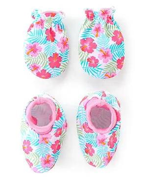 Woonie Flower Design Handmade Crochet Booties - Red