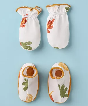 OHMS Interlock Knit Mittens & Booties Set with Hearts Print &...