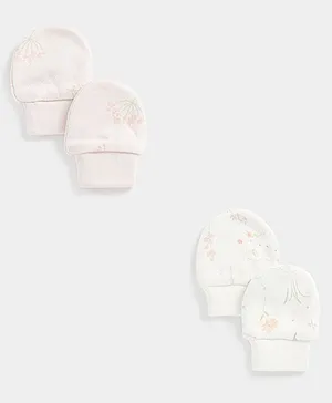 Babyhug 100% Cotton Knit Mittens Star & Bear Print Pack of 3- Blue...