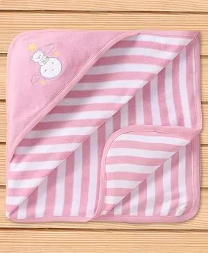 Babyhug Terry Knit Hooded Wrapper With Vehicle Print L 73 x B 73 cm