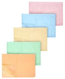 https://www.firstcry.com/zikku/zikku-waterproof-mat-quick-absorbency-combo-kids-and-deer-print-extra-small-multicolor/14281515/product-detail